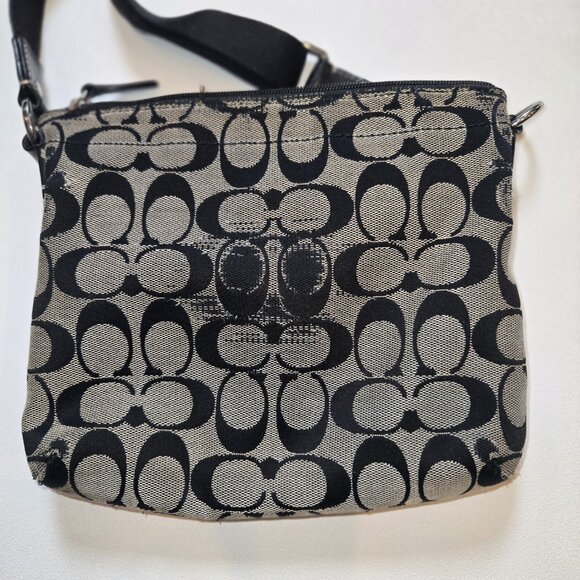VTG Coach Purse Signature Stripe C Swingback Crossbody Bag Gray Black Zipper - Picture 3 of 13